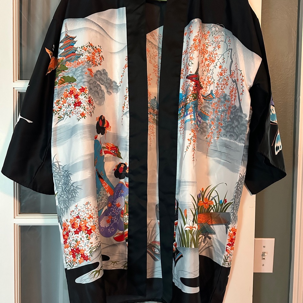 Women’s Black and Multicolor Kimono Jacket made in Japan silk